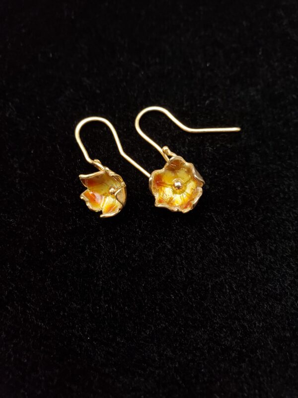 Boucles d'oreilles "Conter fleurette" en argent émaillé et doré à l'or